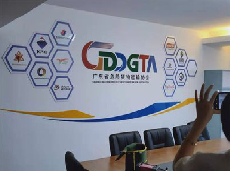 绥江公司走廊文化墙如何设计布置？